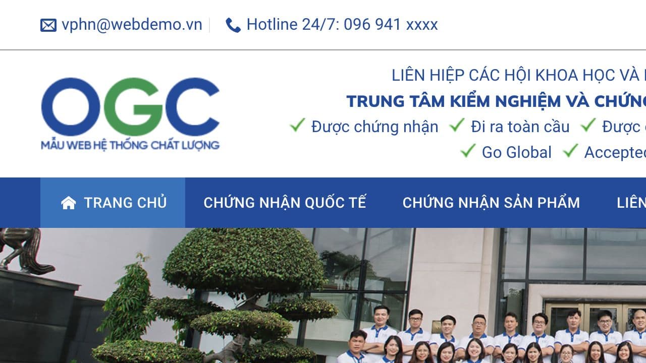 Mẫu website Trung tâm kiểm định — nguồn ThemeWP
